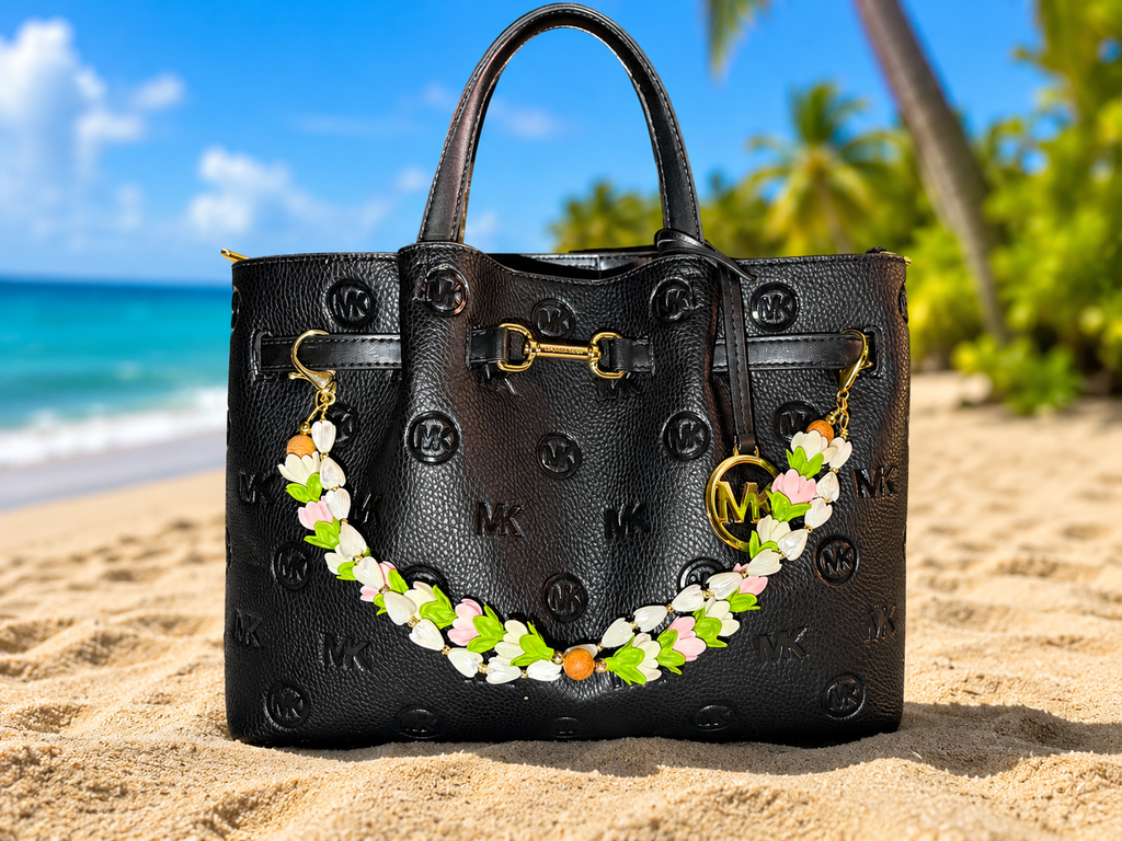 Pīkake Blossom Lei