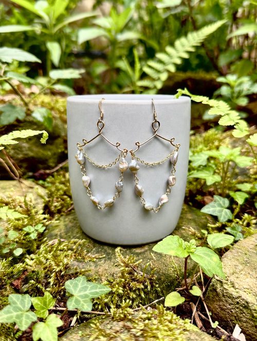 Chandelier Keshi Earrings
