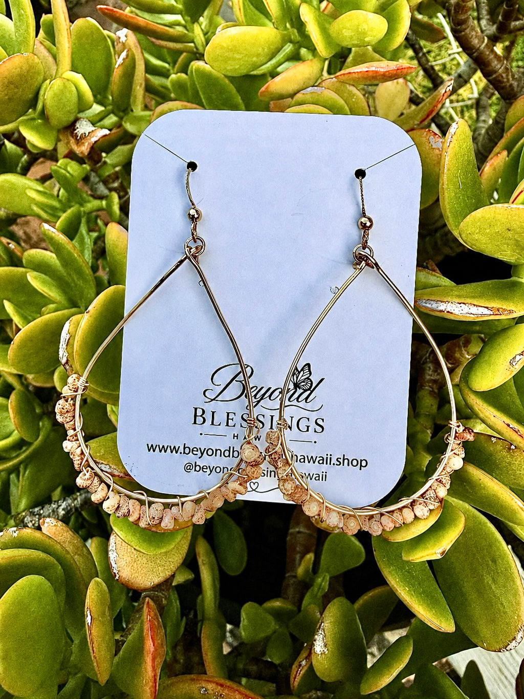 Kahelelani Shell Earrings